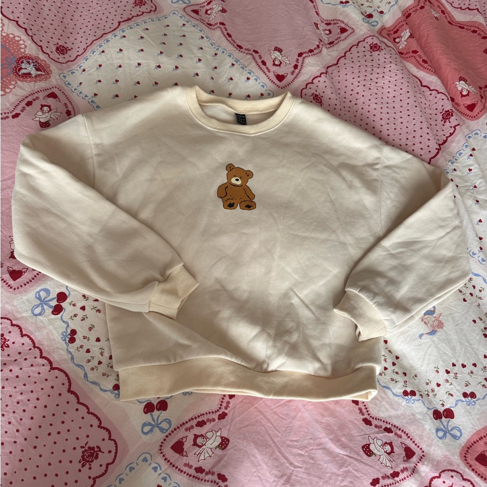 Teddy bear beige sweater